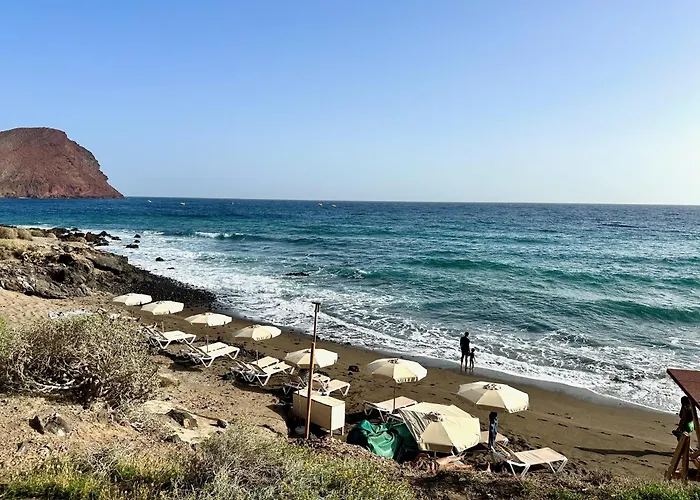 Pambnb - 250M To Beach, Family Pools, Wi-Fi & Bbq