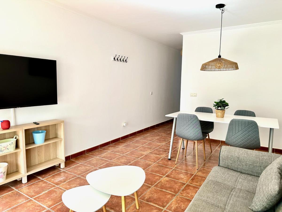 Holiday home Pambnb - 250m To Beach, Family Pools, Wi-fi & Bbq *
