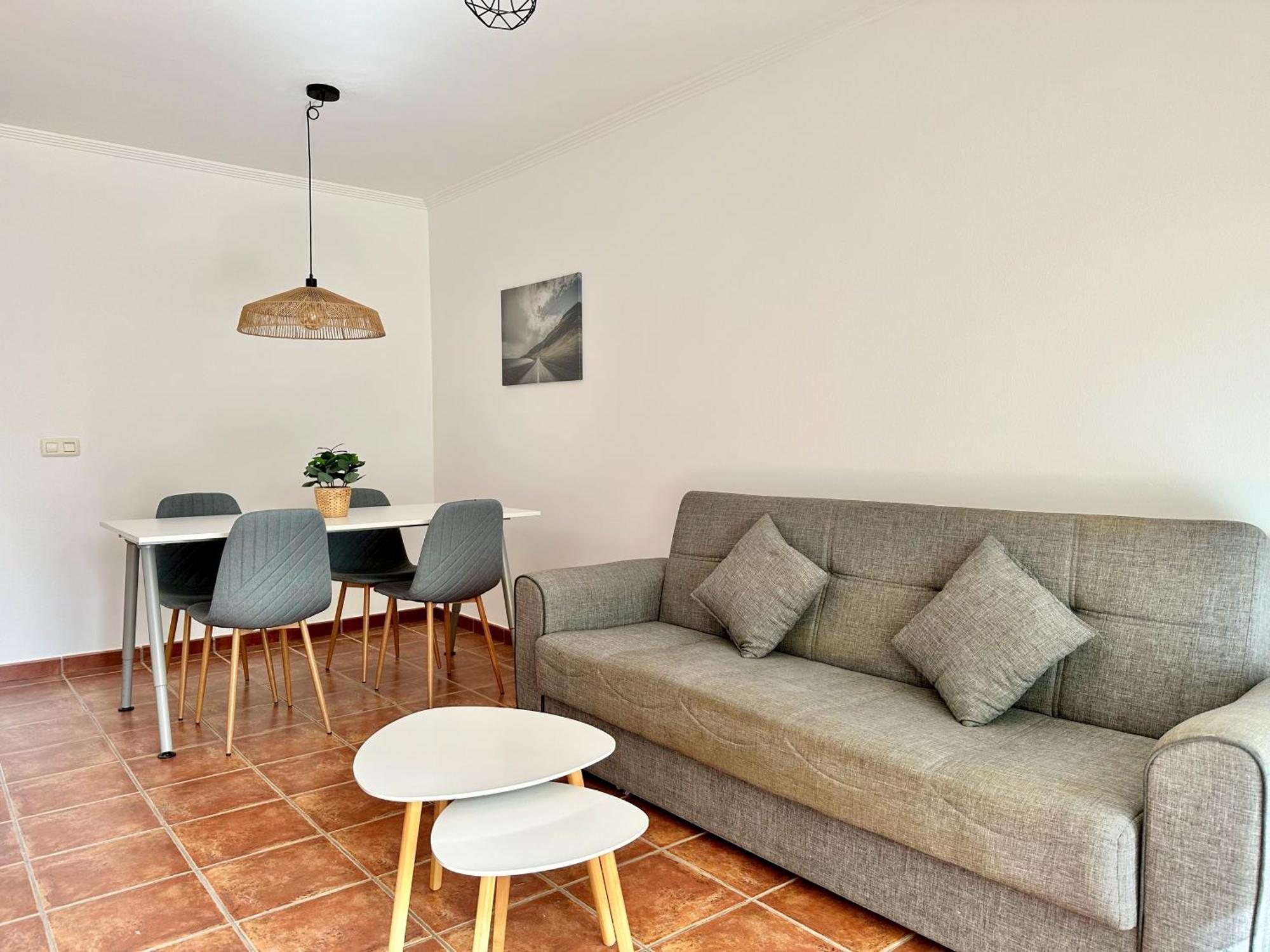 Pambnb - 250m To Beach, Family Pools, Wi-fi & Bbq Holiday home *
