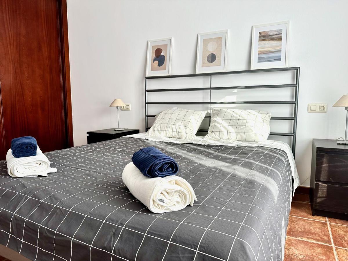 Vakantiehuis Pambnb - 250m To Beach, Family Pools, Wi-fi & Bbq Granadilla De Abona
