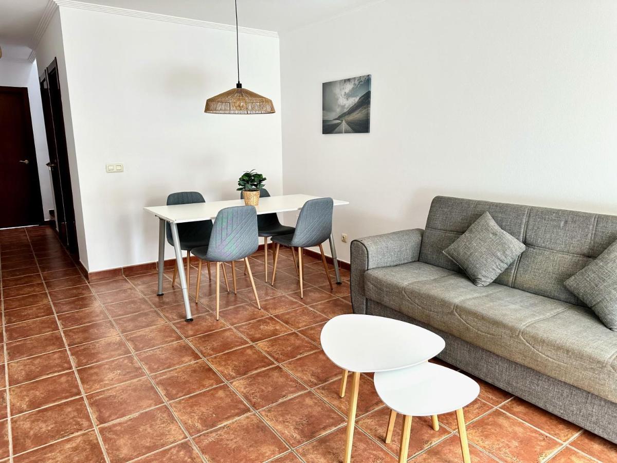 Vakantiehuis Pambnb - 250m To Beach, Family Pools, Wi-fi & Bbq *